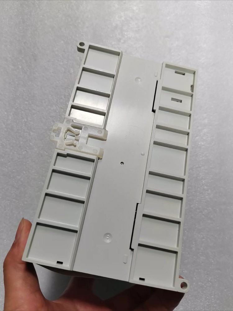 1pcs Xinje XD3-60RT-E Programmable Controller