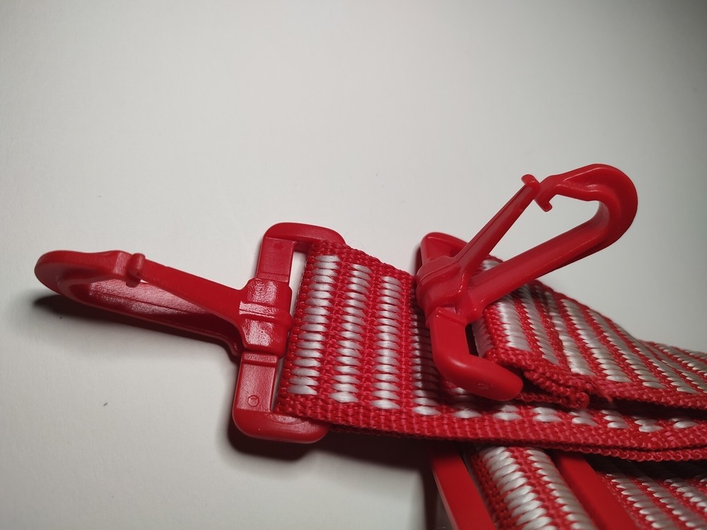 34" Luggage Strap Red White Nylon