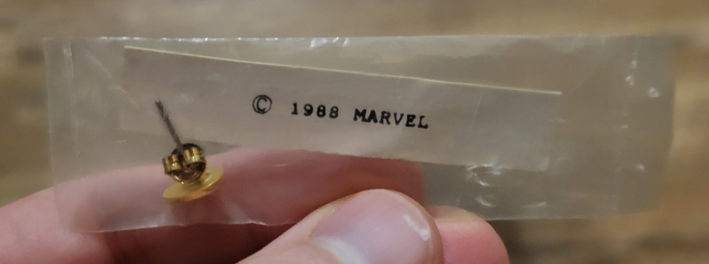1988 NEW & SEALED Planet Studios Spider-Man's Face Earring, MINT
