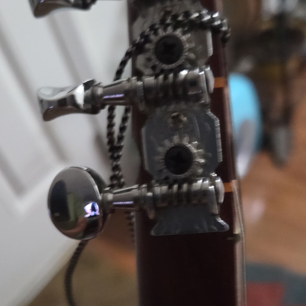 strum stick