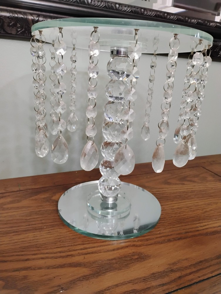 crystal pie/dessert holder