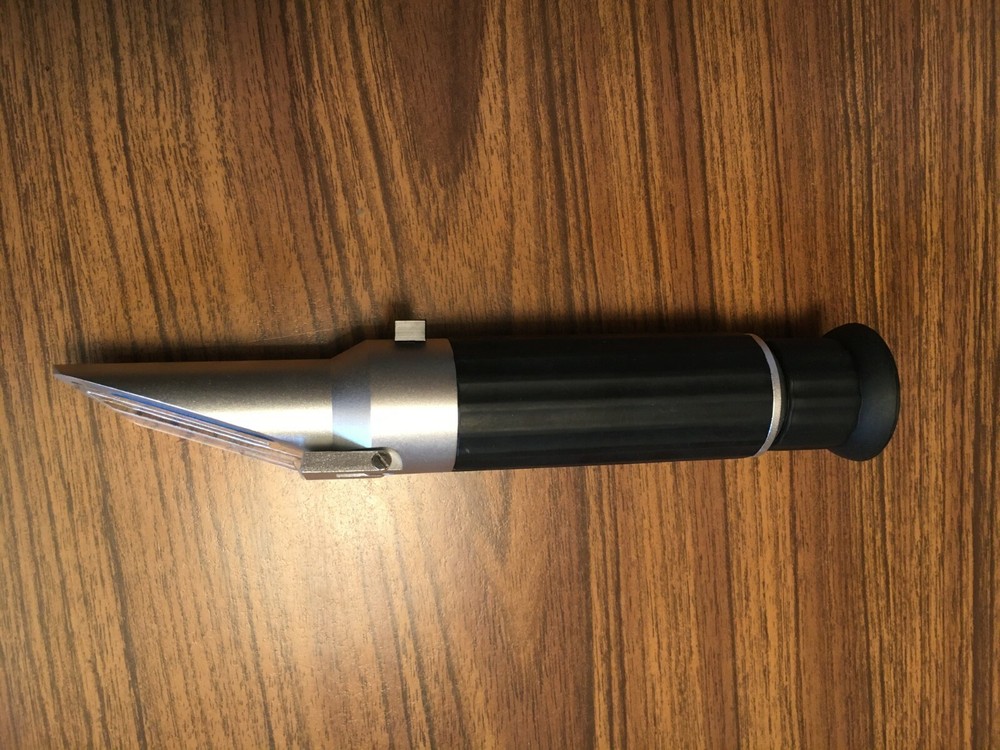 RH Series Refractometers Industrial Grade