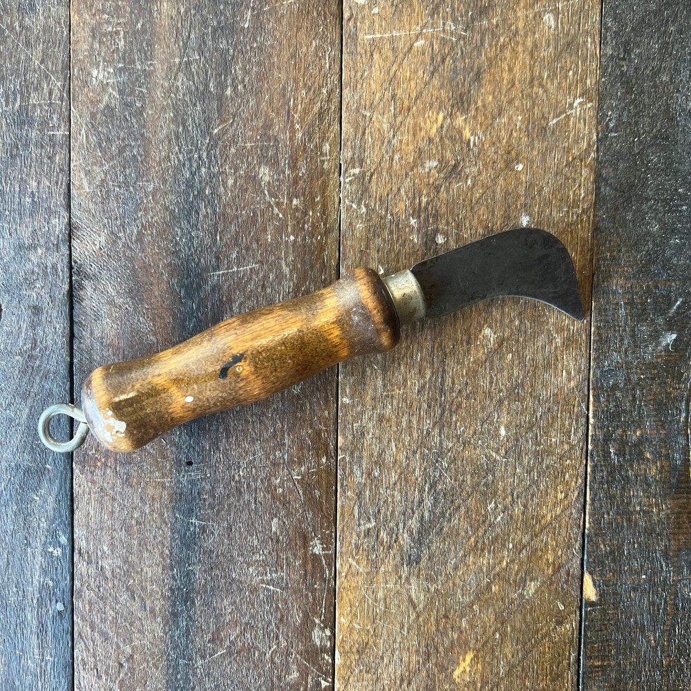 Red Devil Flooring Knife/ Hawkbill