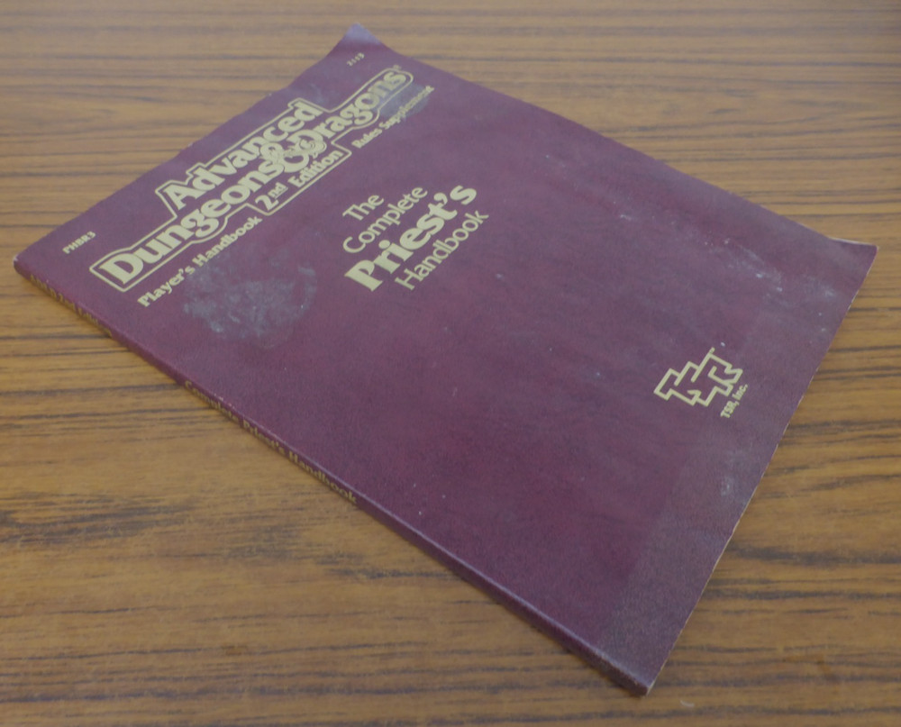 Advanced Dungeons & Dragons - The Complete Priest's Handbook Book **ACCEPTABLE