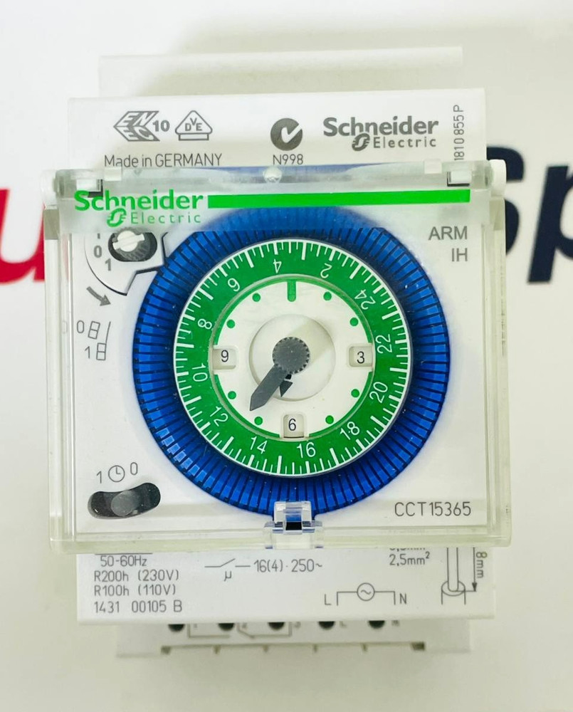SCHNEIDER ELECTRIC CCT15365 Time Switch