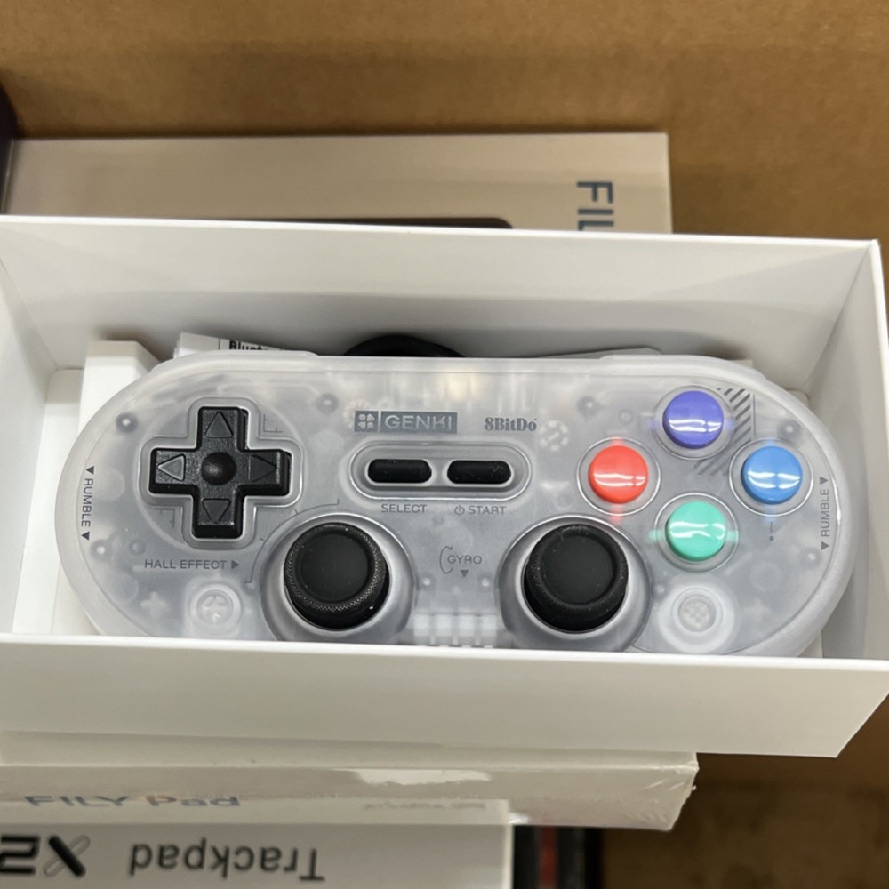 8BitDo SN30 Pro PocketPro Bluetooth Controller Hall Effect Gyro Clear Switch