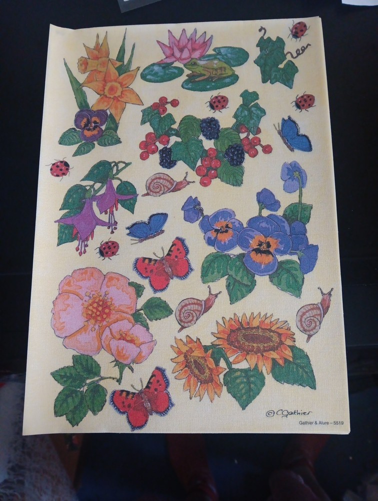 SHEET 3D SHEETS ON CANVAS FOR SCRAPBOOKING  NEW (B01)