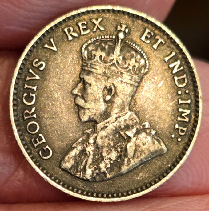 1911 Canada Silver 5 Cents