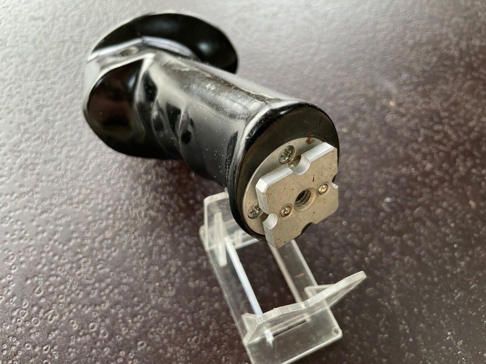 Suntar Flash Bracket Grip/Handle w/ DCL-1 Bracket