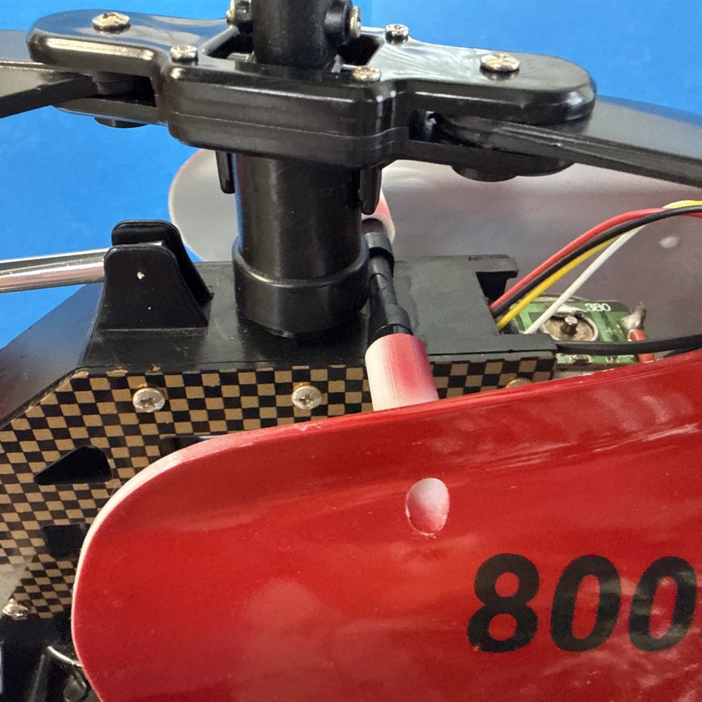 QS 8005 Digital Helicopter Powerful Battery Operated