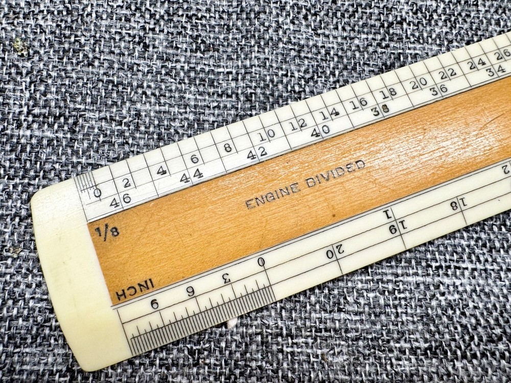 VINTAGE HALL HARDING LTD ENGINEER SCALE RULE ENGINE DIVIDED 30CM RED CASE