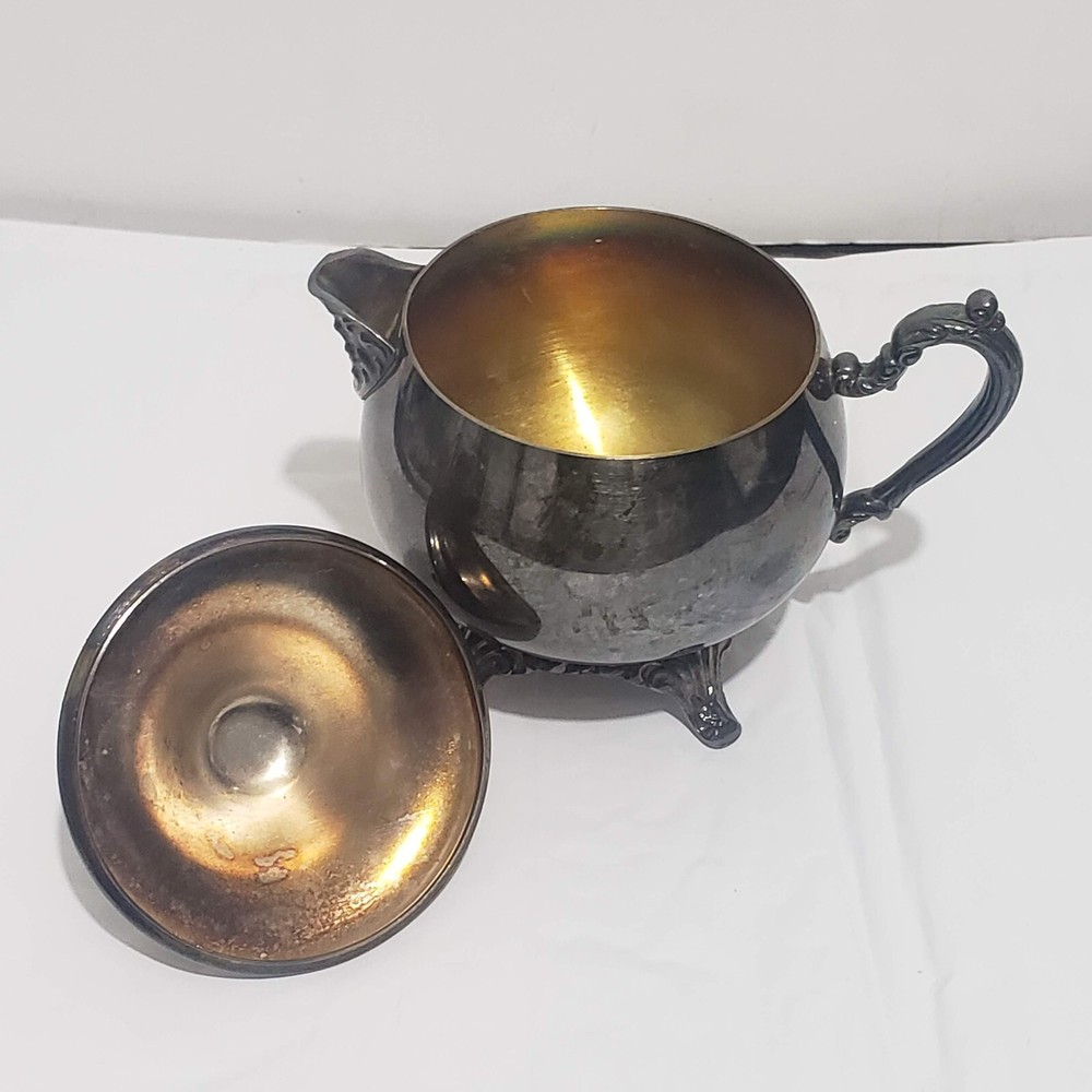 Oneida Silver Plated Footed Creamer Victorian Style with Lid