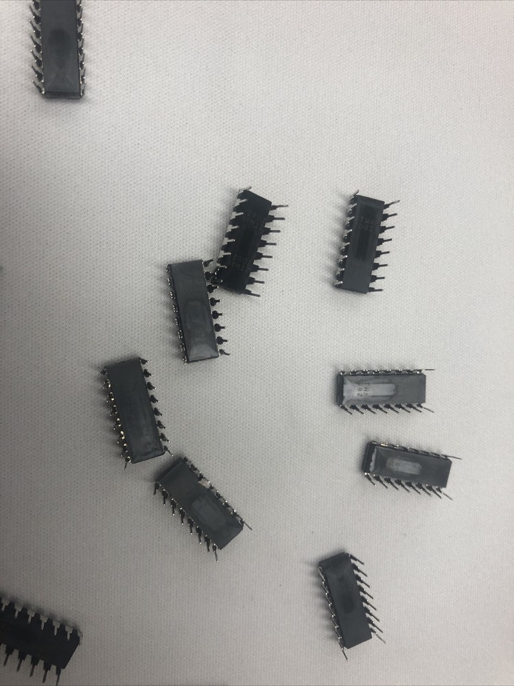 CD4042BCN , ID-D-7-6-2-6, Tegal? Chips Components