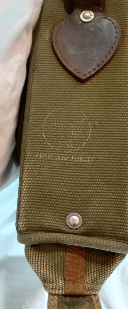 Original WW2 Air Force Army Type B-4 Flyers Canvas Pilot Crew Bag