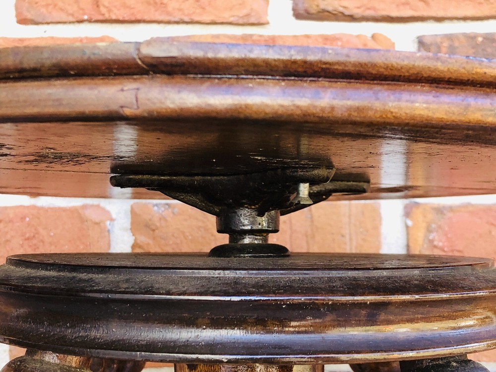 ANTIQUE CLAWFOOTED GLASS BALL ADJUSTABLE PIANO STOOL