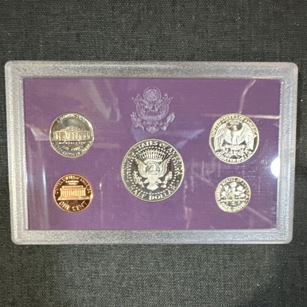 United States Mint 1989 Proof Set with Original Box and Specifications