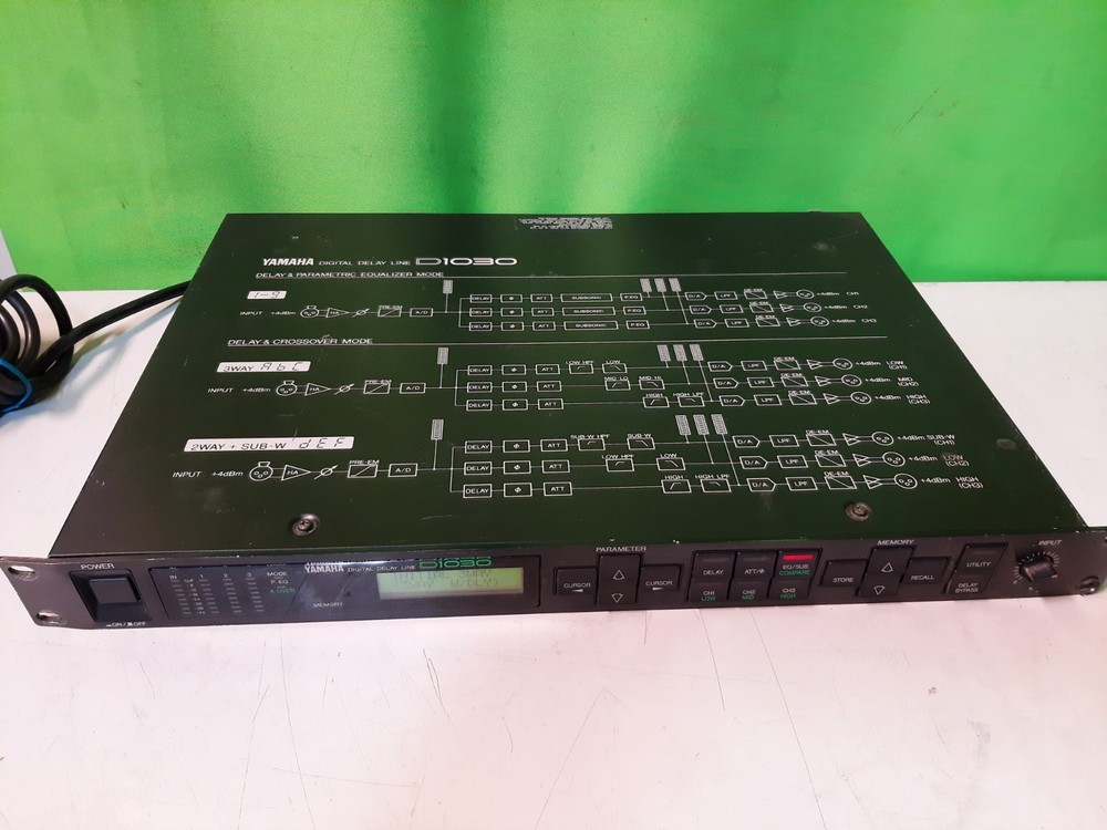 Yamaha D1030 Digital Audio Delay, Parametric Equalizer, Crossover