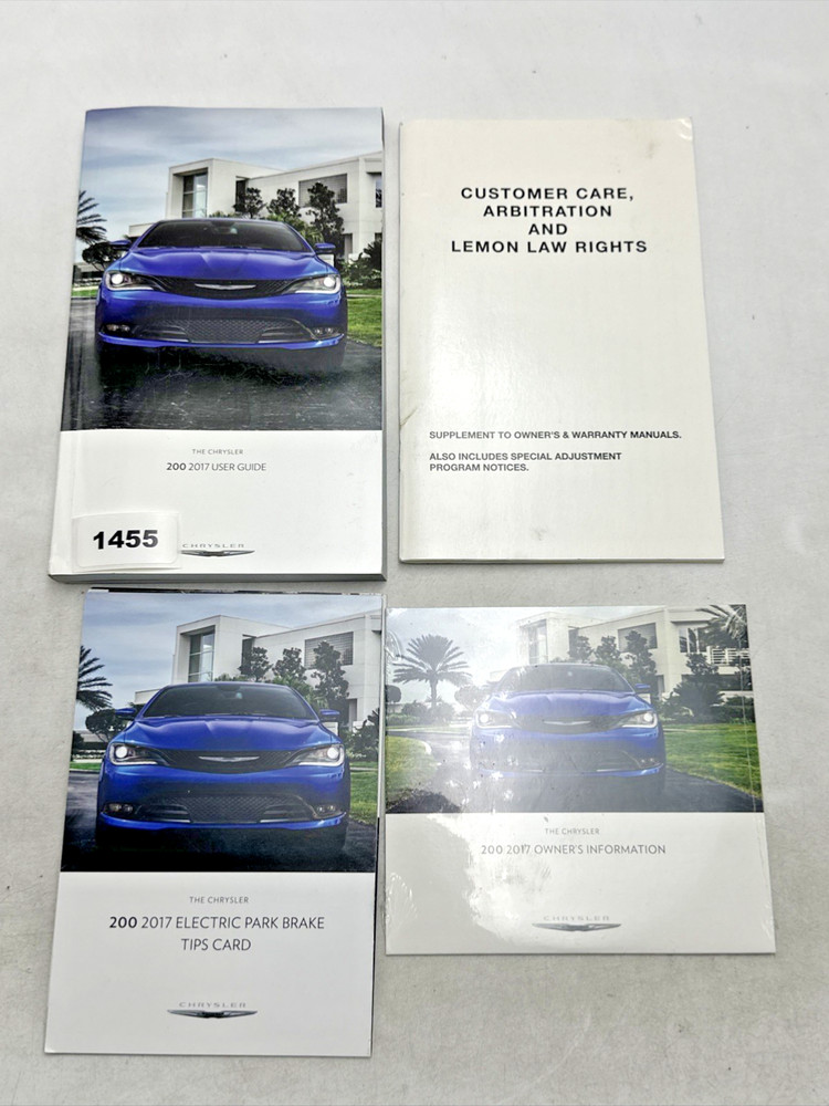 2017 Chrysler 200 user guide
