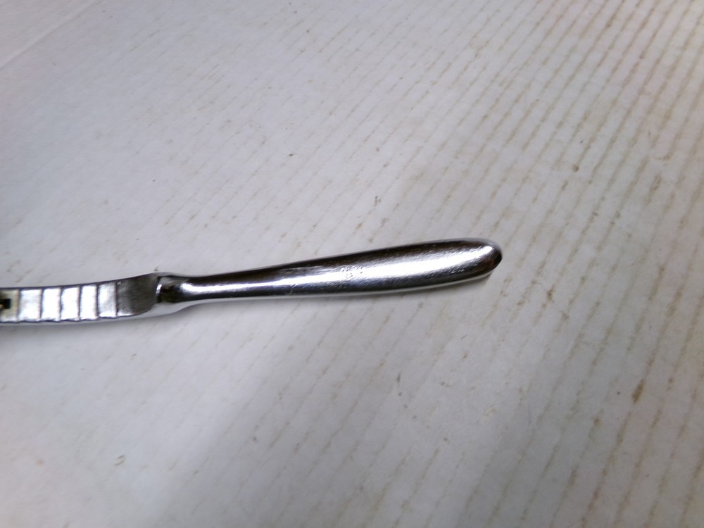 Kalmar Italy Nut Cracker 6 1/2"