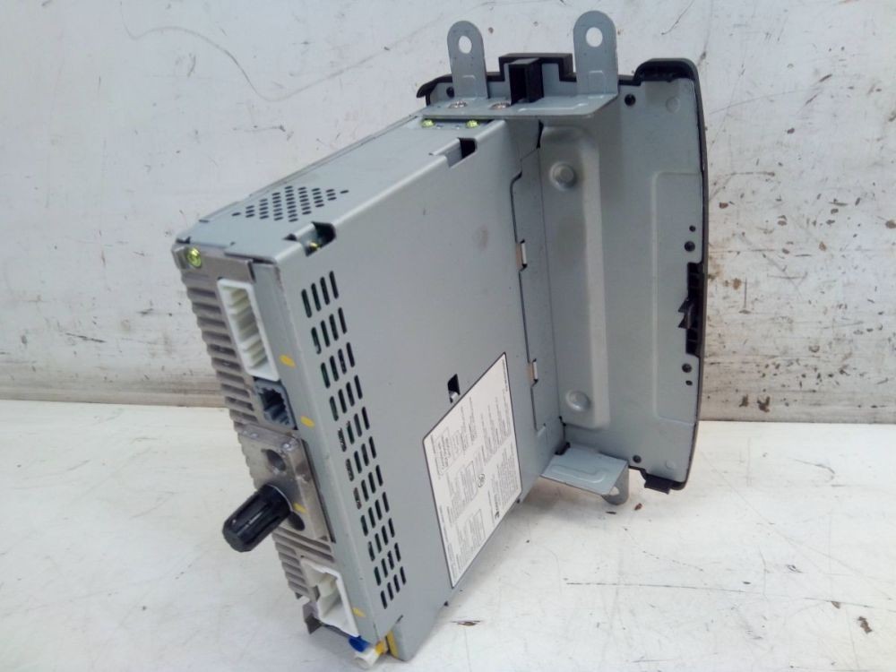 Combined Radio/Navigation System Not Available Suitable For DACIA