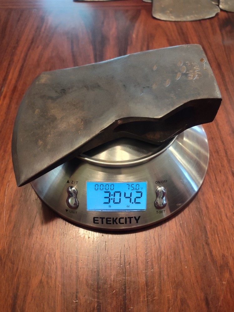 Brazil T-3 1/2 axe with handle