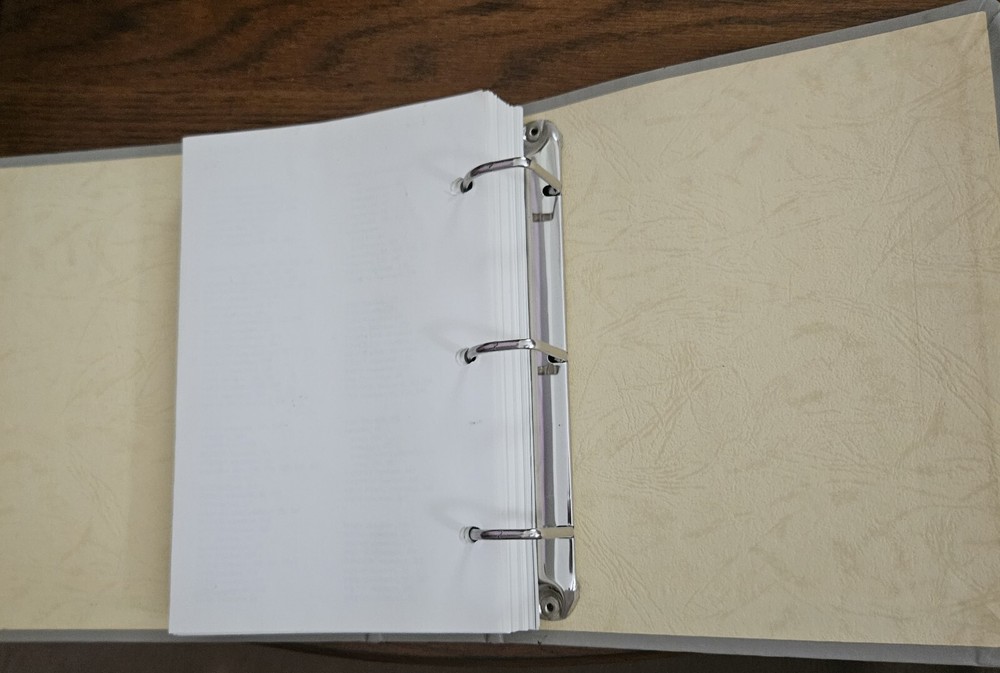 Hyundai Personal Computer Systems MS-DOS Version 3.2 Binder Book GW- Basic