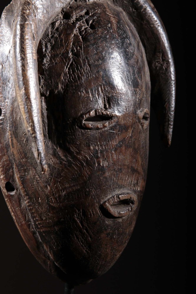 African Mask Djimini 2095