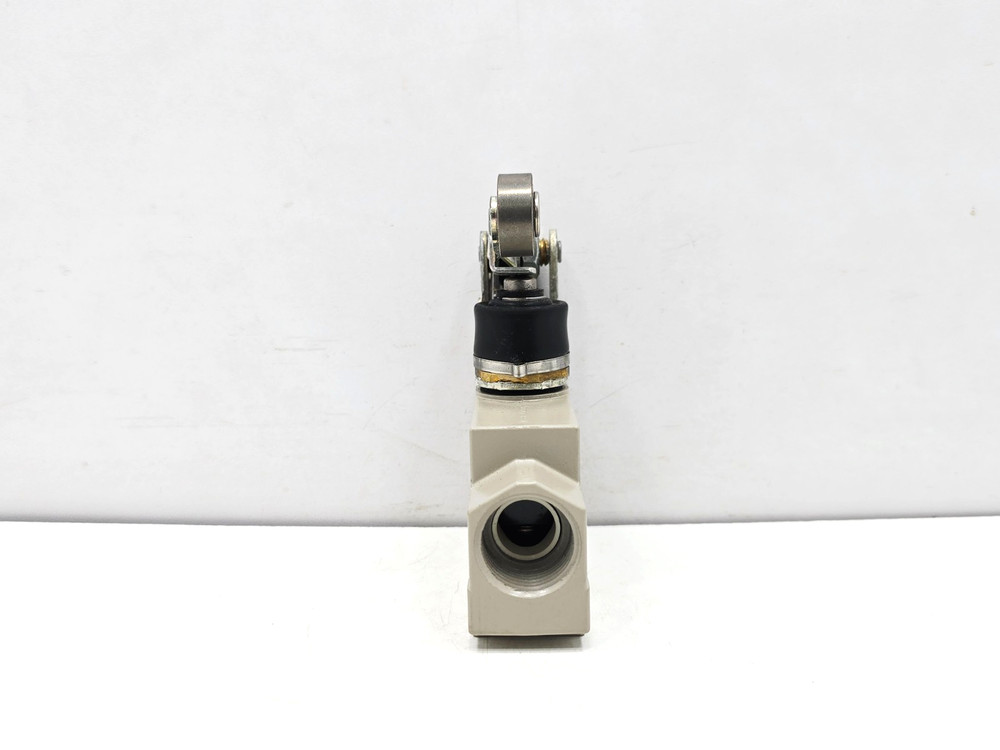 ZE-NA2-2 OMRON LIMIT SWITCH ZENA22