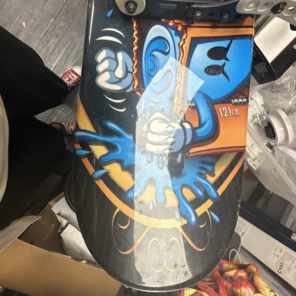 World Industries 121cm Snowboard Everest Bindings