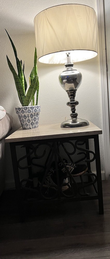 Couch, 2 Lamps, 2 Side Tables, Coffee Table