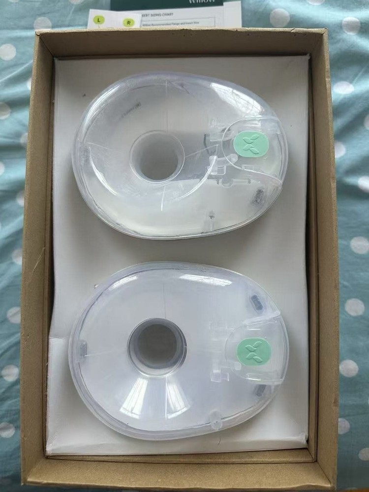Willow GO breast pump open box never use