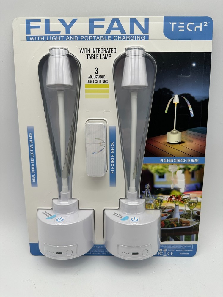 Tech Squared Fly Fan 2pack with Lamp and Powerbank - White