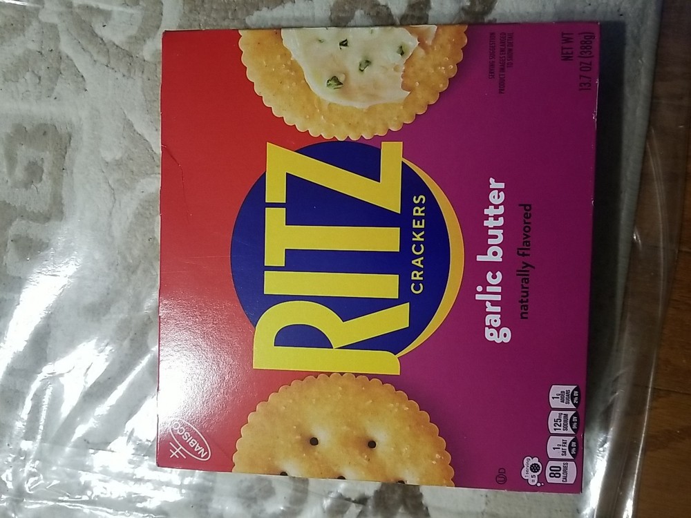 Ritz Garlic Butter Crackers 13.7 oz