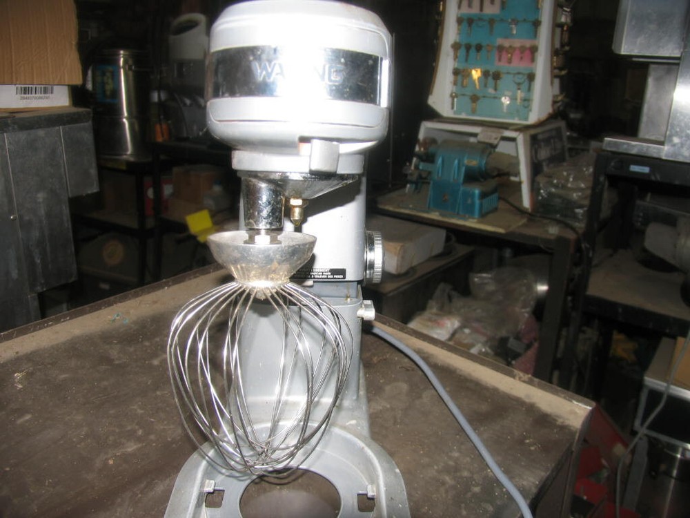 WARING COMMERCIAL INDUSTRIAL MIXER
