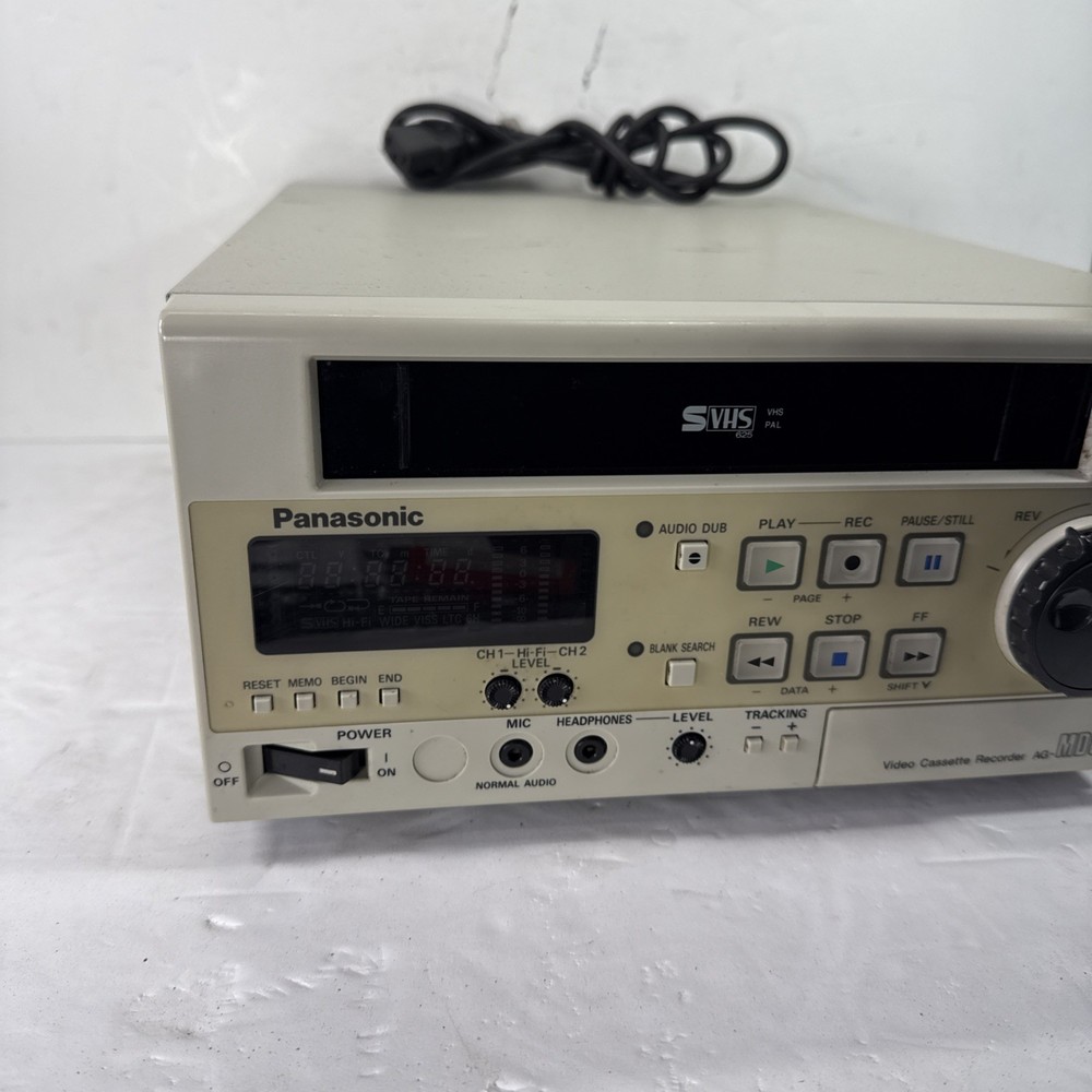Panasonic AG-MD830E Cassette Recorder POWER TESTED ONLY