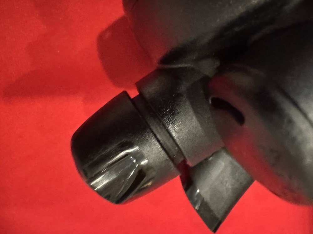 ATOMIC AQUATICS B2 SOLID BLACK EDITION REGULATOR LOOKS LIKE NEVER WET!