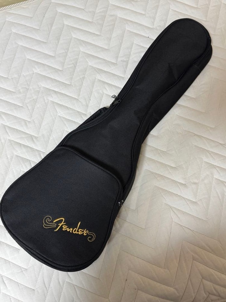 Fender ukulele tenor