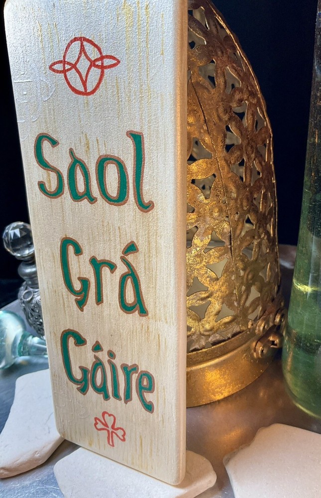 Wooden Handcrafted /Painted Message Board. Irish Theme