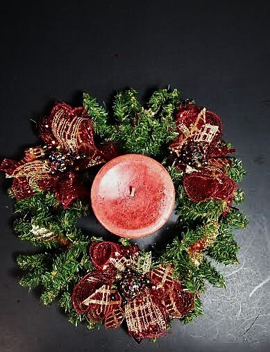 Lighted Christmas Candle Ring 5.5" Inside D./11" Outside D w/Mesh Ribbon Note