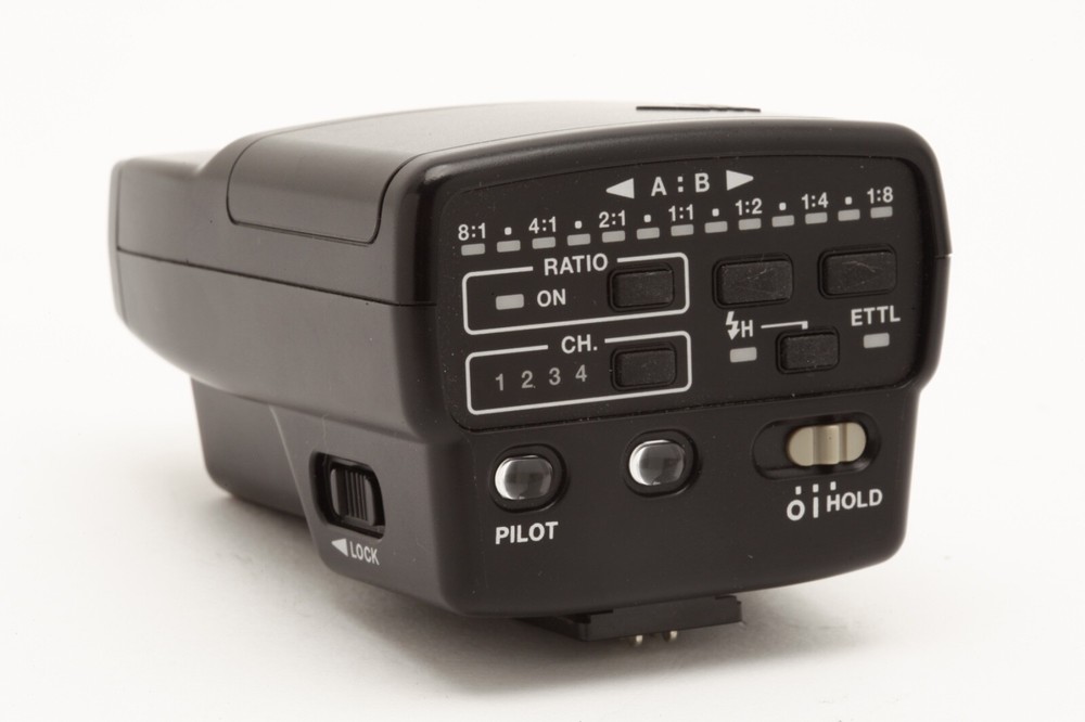 Canon ST-E2 IR Speedlite Transmitter with Case #48122