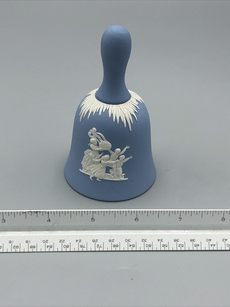 Wedgewood Jasperware Christmas Bell 1996