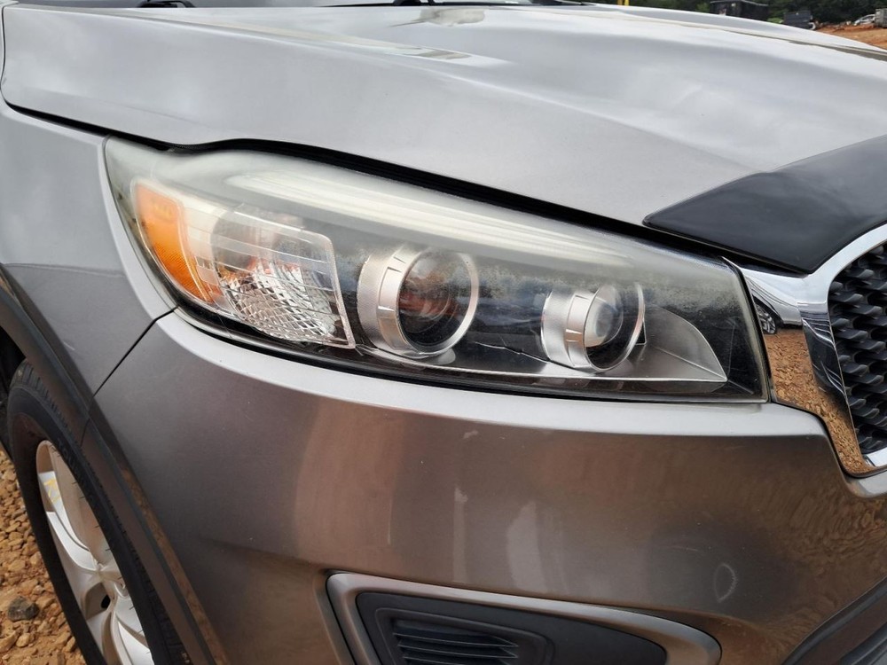 SORENTO 2017 Glove Box 4758734