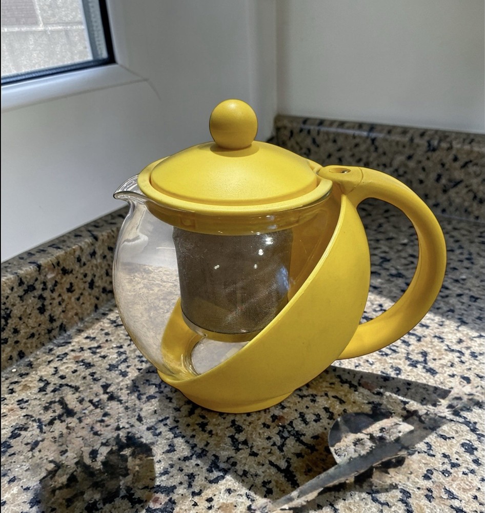 Yellow Tea Ball Diffuser Holder Glass Teapot Plastic Half Moon Infuser Taiwan