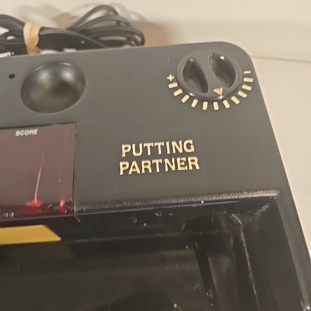 Electric Golf Putting Partner Adjustable Ball Return & Scoreboard Tested