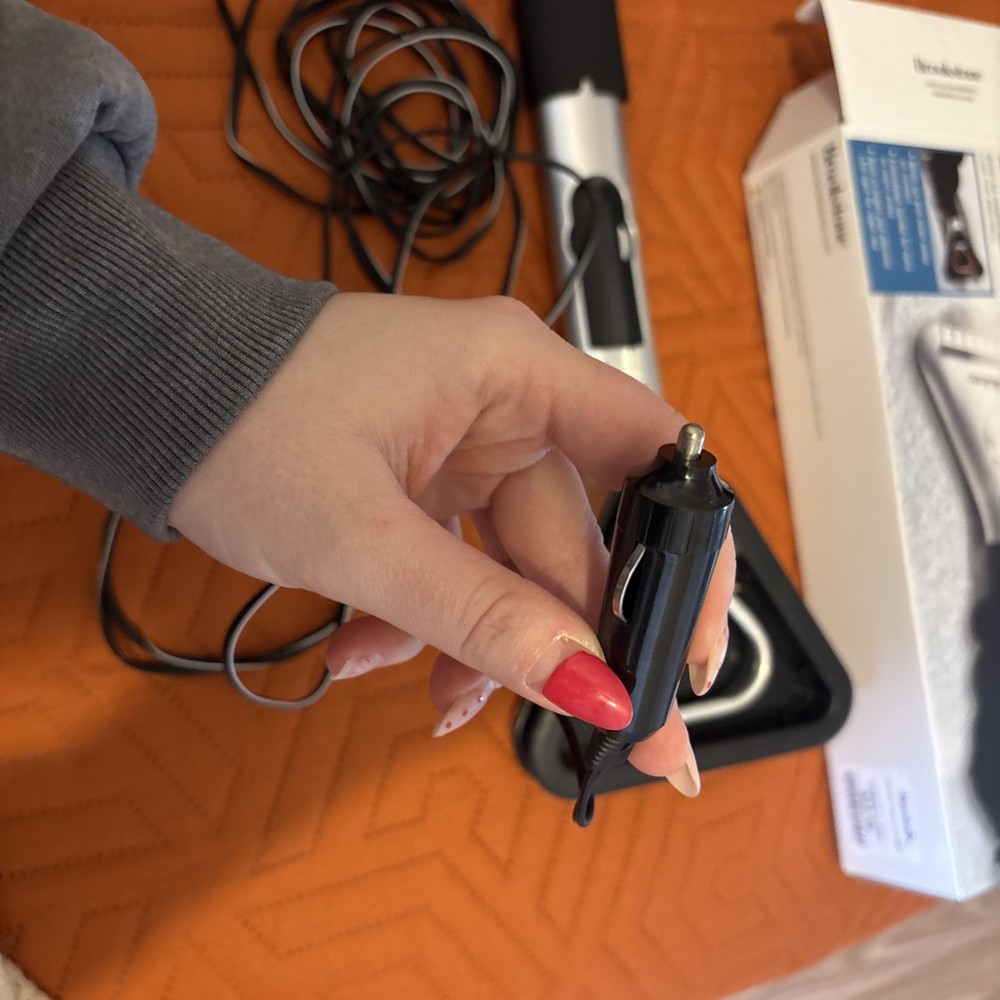 Heated Electric Windshield Scraper With Led Light NEW IN BOX