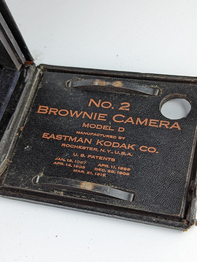 Kodak No 2a 1916 Brownie Model D Box Camera