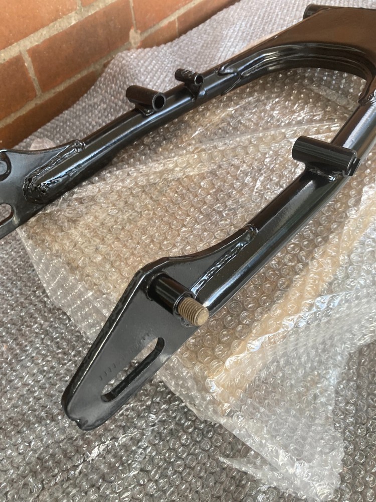 Suzuki GT185 Swingarm Swing set