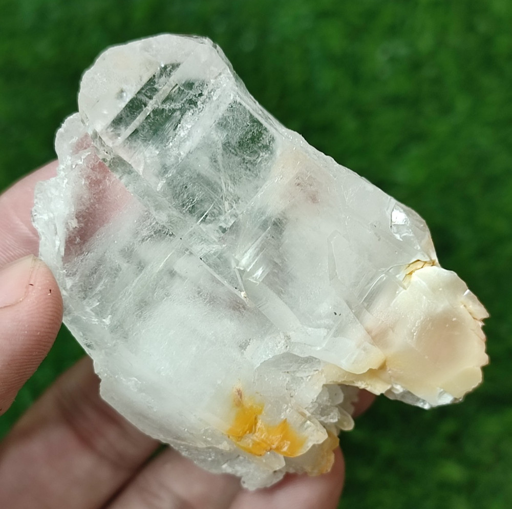 Amphibole Quartz Specimen Having Beautiful Growth-Pak.