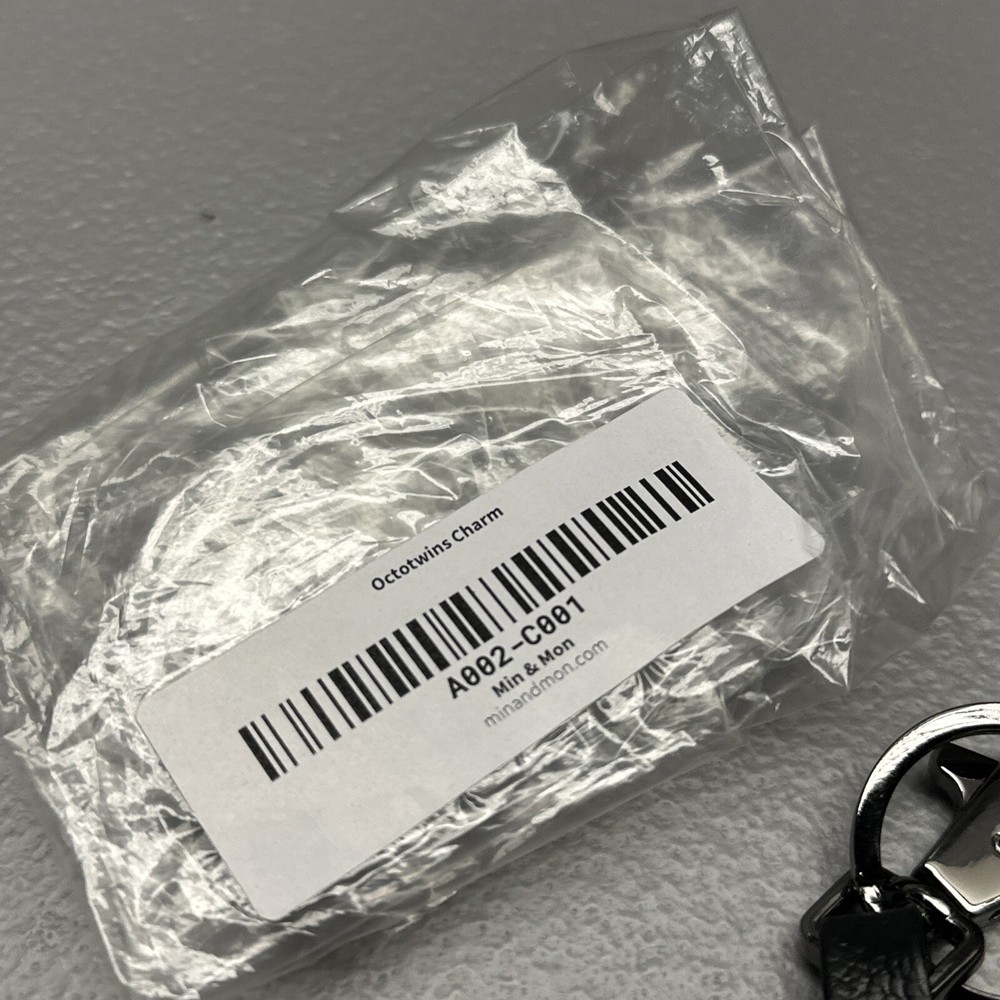 MIN & MON OCTOTWINS CHARMS BLACK