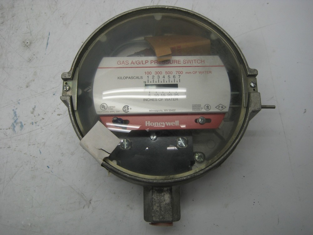 HONEYWELL 11048 PRESSURE SWITCH NSNP